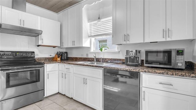 1313 NE 3rd St, Fort Lauderdale, FL 33301