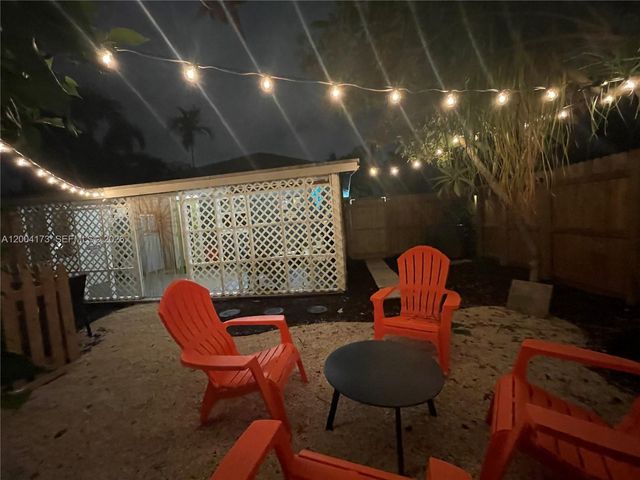 1313 NE 3rd St, Fort Lauderdale, FL 33301
