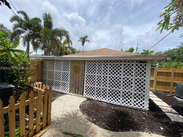 1313 NE 3rd St, Fort Lauderdale, FL 33301