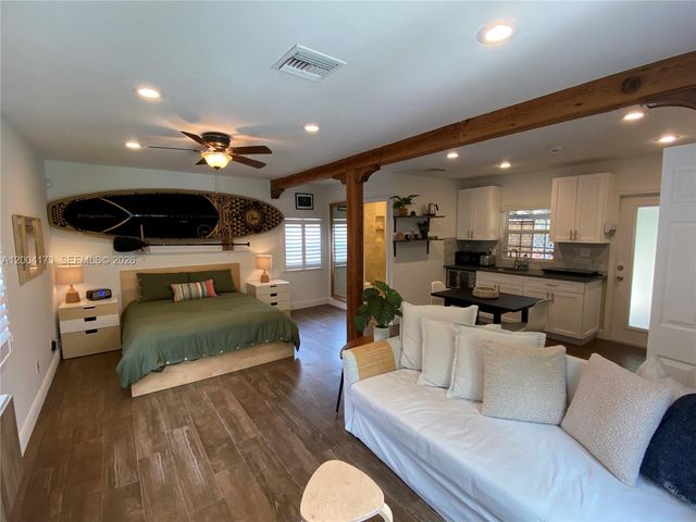 1313 NE 3rd St, Fort Lauderdale, FL 33301