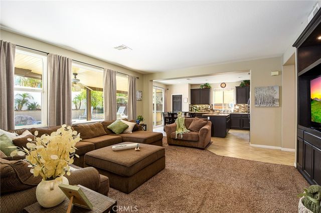 34466 Waltham Place, Winchester, CA 92596
