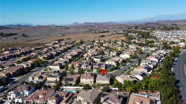 34466 Waltham Place, Winchester, CA 92596