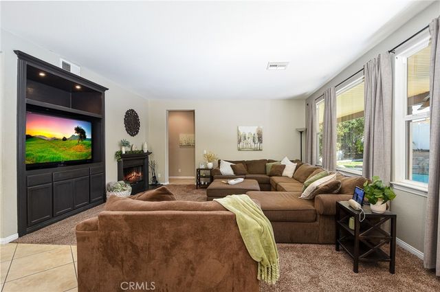 34466 Waltham Place, Winchester, CA 92596