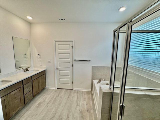 1788 S Main ST, Kyle, TX 78640