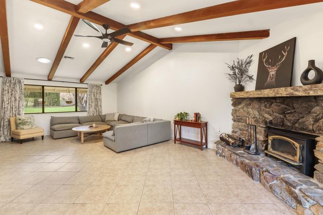 6330 Auburn Folsom Rd, Granite Bay, CA 95746