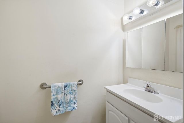 171 Princeton Road, Parlin, NJ 08859