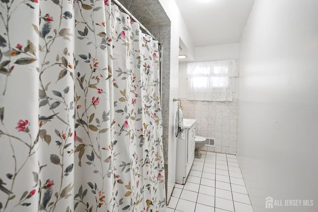 171 Princeton Road, Parlin, NJ 08859