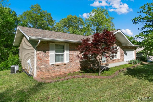 5418 Oakcrest Drive, Imperial, MO 63052