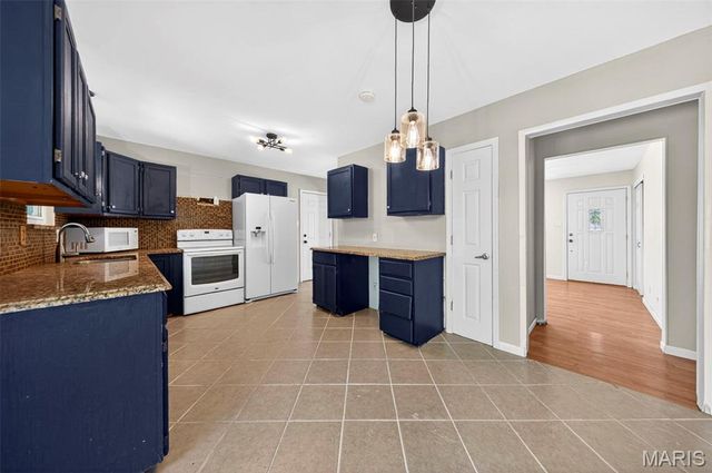 5418 Oakcrest Drive, Imperial, MO 63052