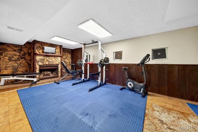 5418 Oakcrest Drive, Imperial, MO 63052