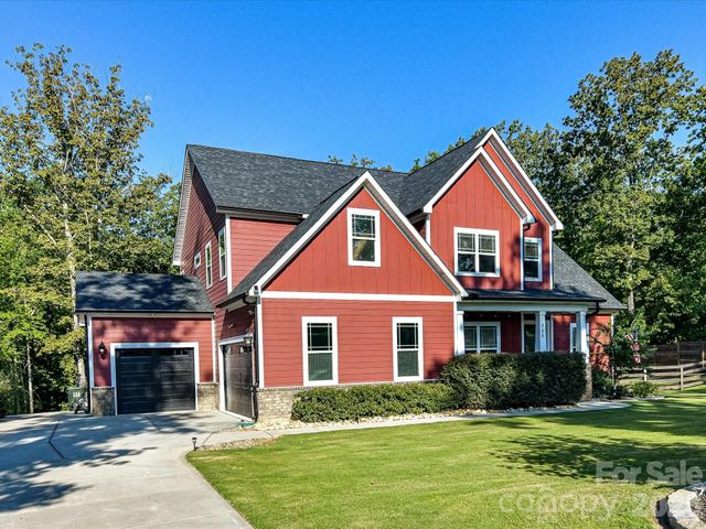 555 Shepherd Lane, Clover, SC 29710