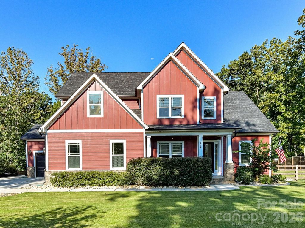 555 Shepherd Lane, Clover, SC 29710