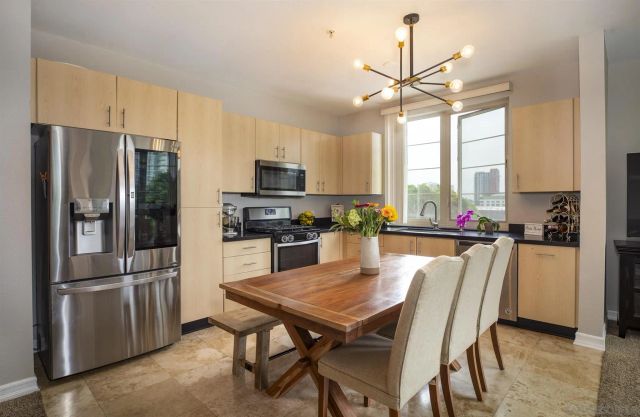 1400 Broadway 1305, San Diego, CA 92101