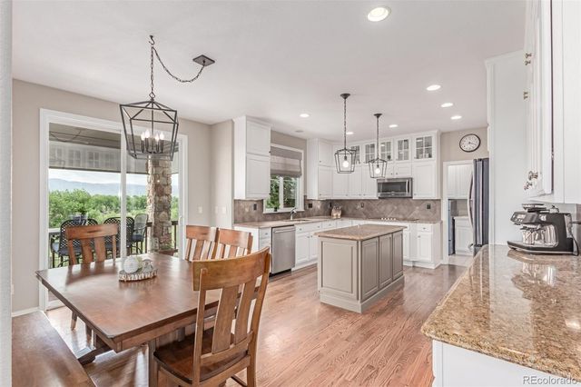 8993 Stonecrest Way, Highlands Ranch, CO 80129