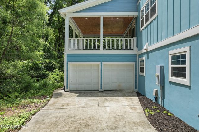 322 Lance Drive, Wilmington, NC 28405