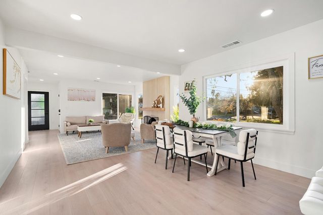 5401 J St, Sacramento, CA 95819