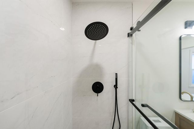 5401 J St, Sacramento, CA 95819