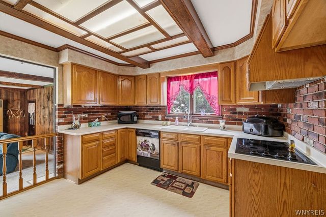 4600 Sawmill Road, Clarence, NY 14031