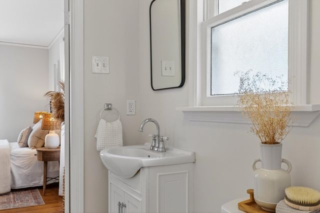 3006 3006 14Th Ave, Oakland, CA 94602