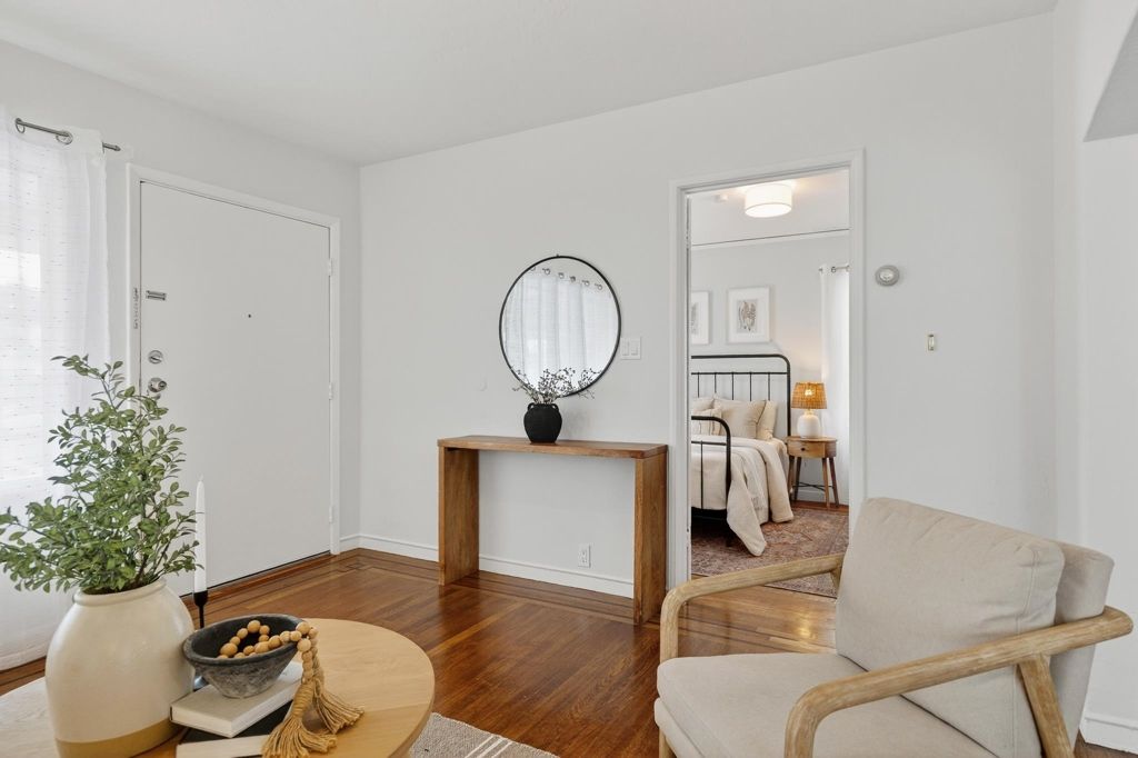 Image 26 of property listing at 3006 3006 14Th Ave, Oakland, CA 94602