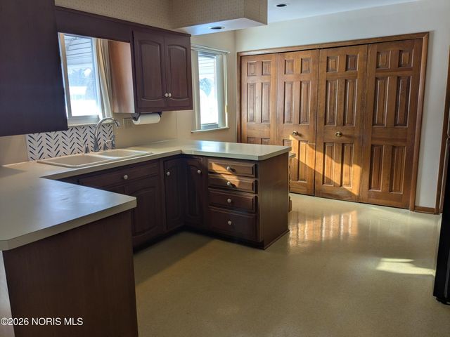 3154 Escott Avenue, Toledo, OH 43614