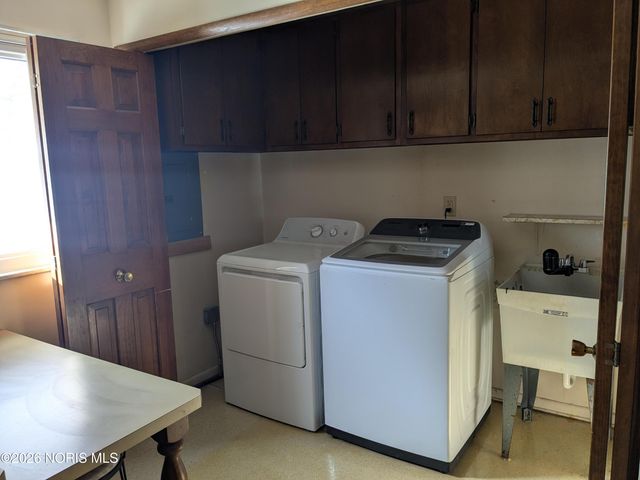 3154 Escott Avenue, Toledo, OH 43614