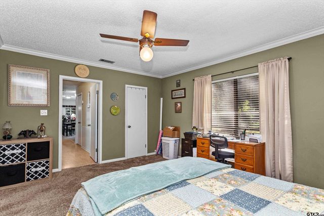 552 W State Highway 7, Crockett, TX 75835