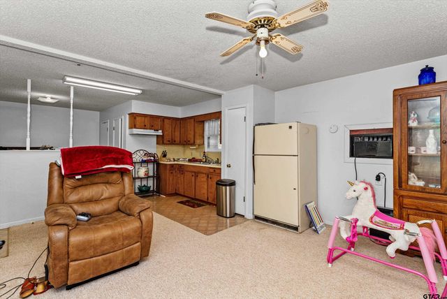 552 W State Highway 7, Crockett, TX 75835