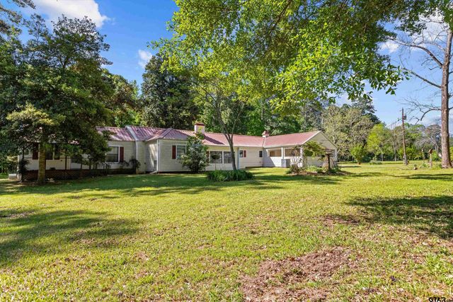 552 W State Highway 7, Crockett, TX 75835