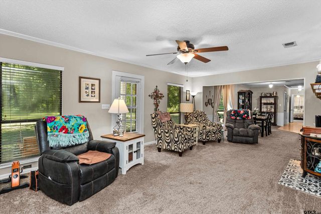 552 W State Highway 7, Crockett, TX 75835