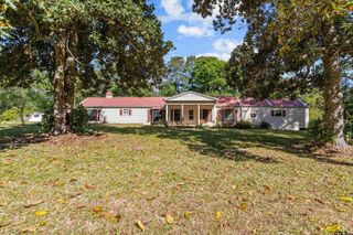 552 W State Highway 7, Crockett, TX 75835