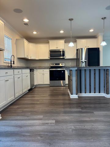 335 Niblick Drive, Sumter, SC 29154