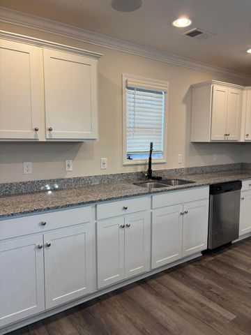 335 Niblick Drive, Sumter, SC 29154