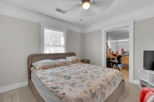 3825 E Mono Street, Fresno, CA 93702