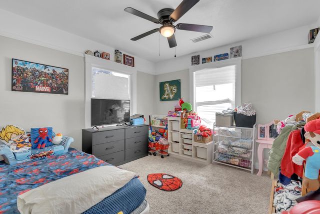 3825 E Mono Street, Fresno, CA 93702