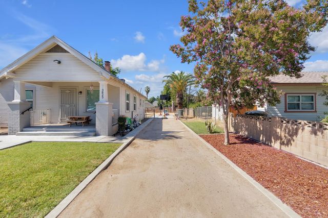 3825 E Mono Street, Fresno, CA 93702