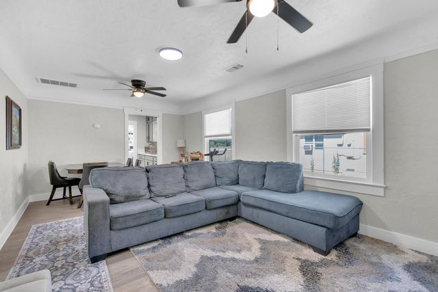 3825 E Mono Street, Fresno, CA 93702