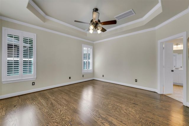 7 Birchwood Park Place, The Woodlands, TX 77382