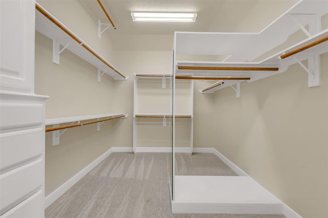 7 Birchwood Park Place, The Woodlands, TX 77382