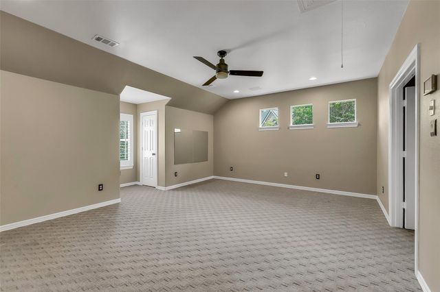 7 Birchwood Park Place, The Woodlands, TX 77382