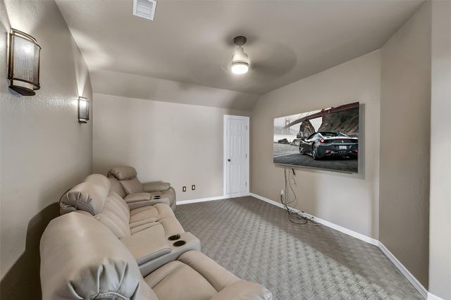 7 Birchwood Park Place, The Woodlands, TX 77382