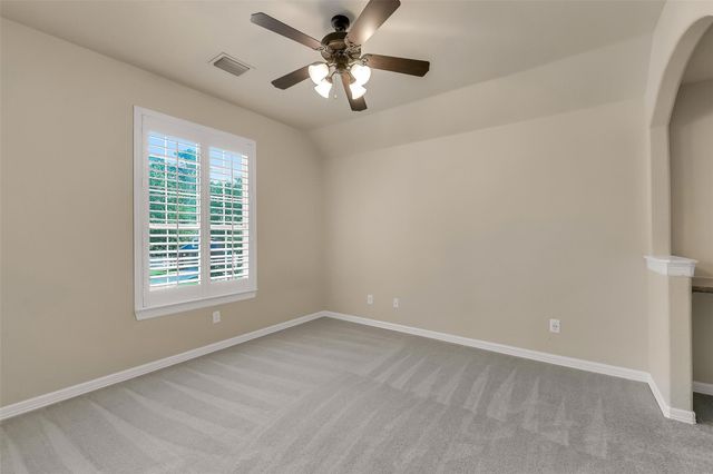 7 Birchwood Park Place, The Woodlands, TX 77382