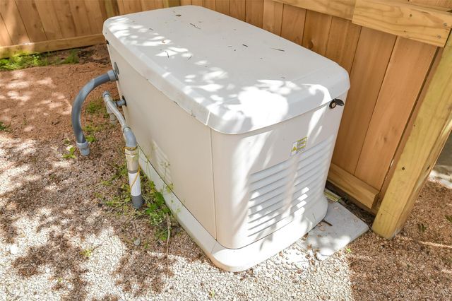 7 Birchwood Park Place, The Woodlands, TX 77382