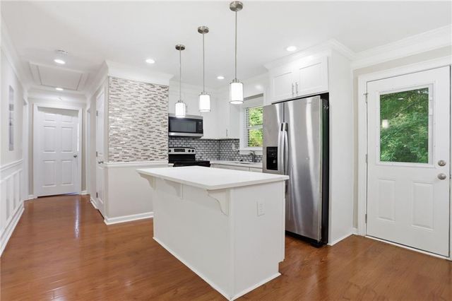 3575 Fairburn Place NW, Atlanta, GA 30331