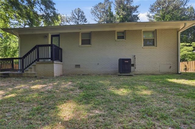 3575 Fairburn Place NW, Atlanta, GA 30331