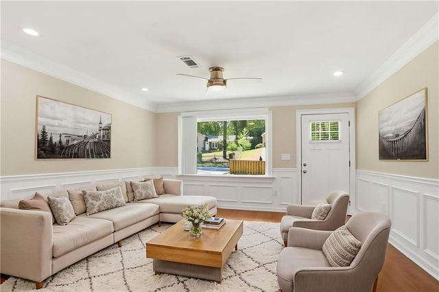 3575 Fairburn Place NW, Atlanta, GA 30331