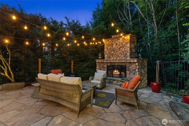 14716 SE 83rd Place, Newcastle, WA 98059