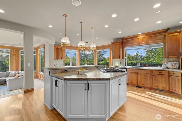 14716 SE 83rd Place, Newcastle, WA 98059