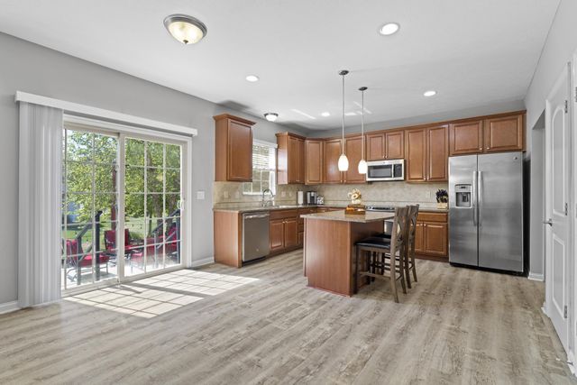 561 Fields Meadow Drive, Sunbury, OH 43074