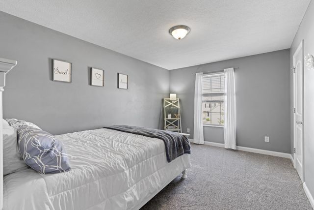 561 Fields Meadow Drive, Sunbury, OH 43074